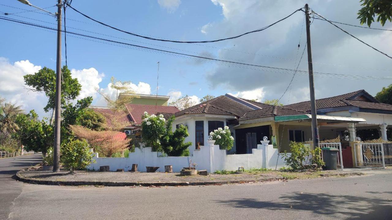 Pulai Field Aa Homestay Кангар Экстерьер фото